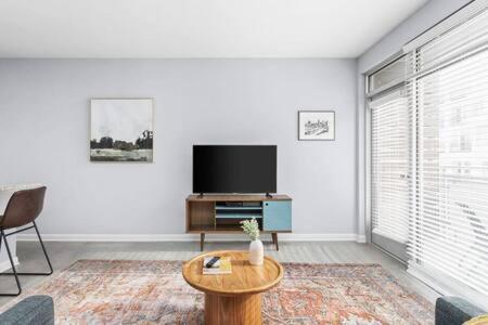 Cozysuites L Dream 1Br, Monument Circle, Indy Індіанаполіс Екстер'єр фото