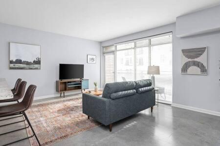 Cozysuites L Dream 1Br, Monument Circle, Indy Індіанаполіс Екстер'єр фото