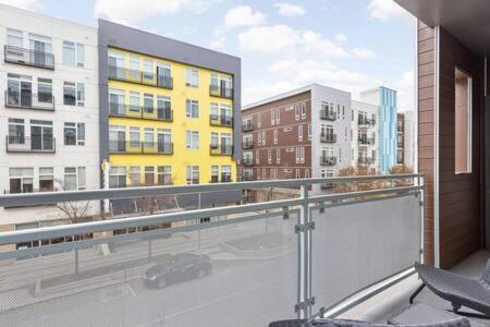 Cozysuites L Dream 1Br, Monument Circle, Indy Індіанаполіс Екстер'єр фото